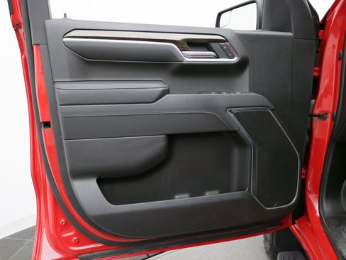Used 2023 GMC Sierra 1500 Elevation w/ LPO, Elevation Black Package AWD/4WD image 13