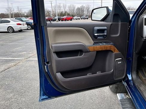 Used 2018 GMC Sierra 1500 SLT image 21