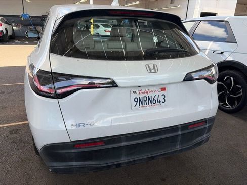 Used 2024 Honda HR-V LX image 18