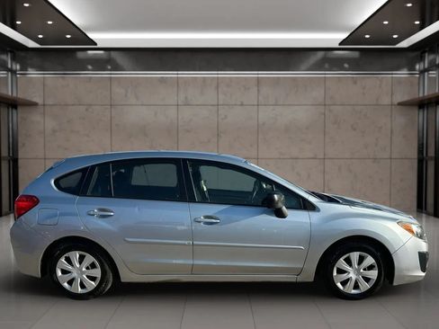 Used 2013 Subaru Impreza 2.0i AWD/4WD image 3