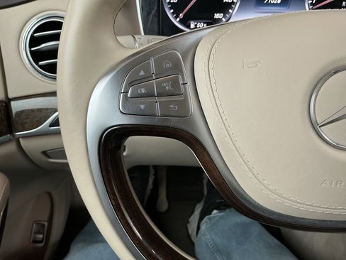 Used 2017 Mercedes-Benz S 550 4MATIC Sedan image 12