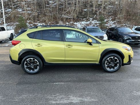 Certified 2021 Subaru Crosstrek 2.0i Premium image 6