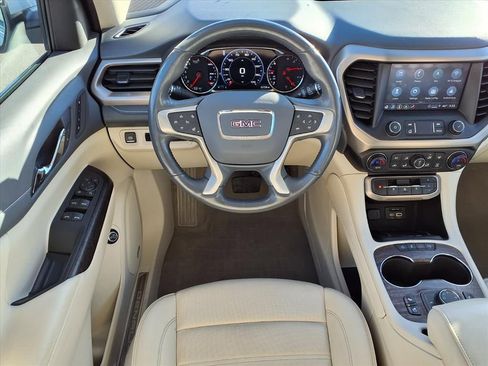 Used 2021 GMC Acadia Denali w/ Denali Technology Package image 13