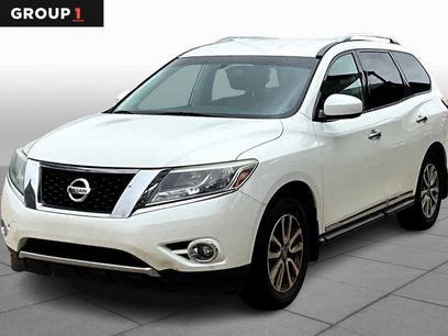 Used 2016 Nissan Pathfinder SL w/ SL Tech Package