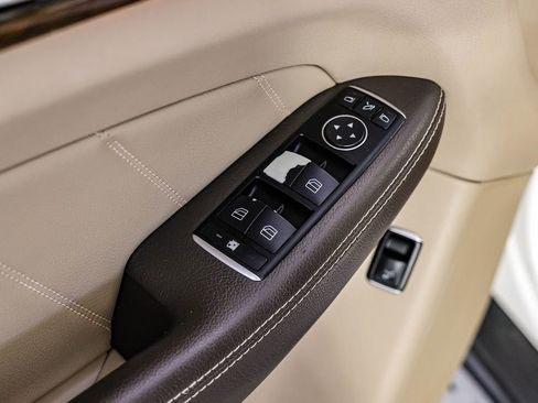 Used 2015 Mercedes-Benz GL 320 BlueTEC 4MATIC image 48