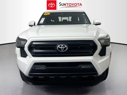 Used 2024 Toyota Tacoma SR5 image 10