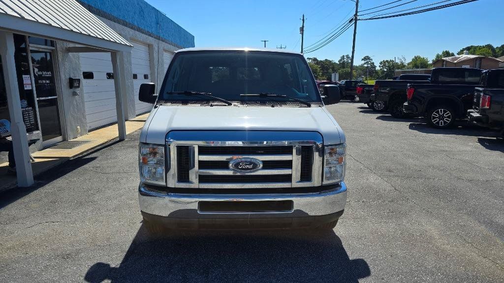 Used 2014 Ford E-150 and Econoline 150 Wagon RWD image 6