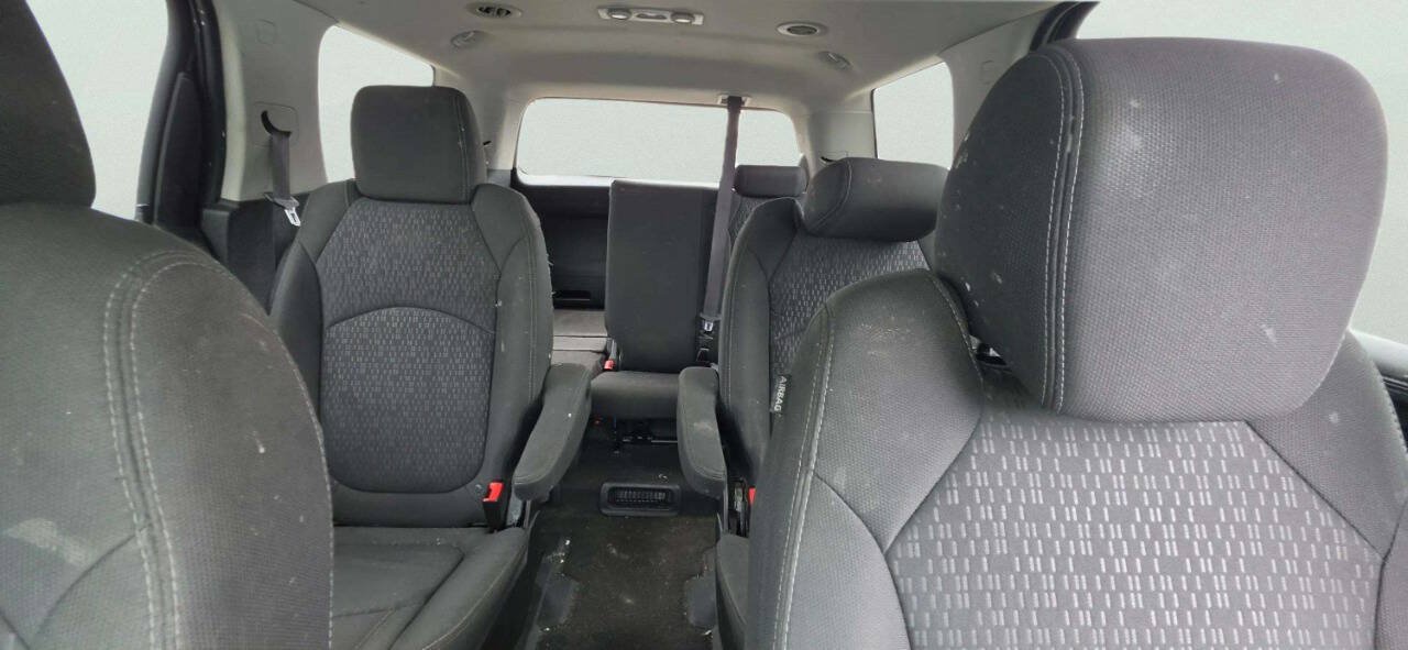 Used 2013 GMC Acadia SLE AWD/4WD image 9
