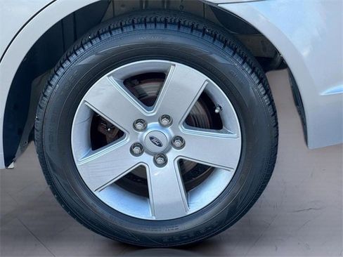 Used 2007 Ford Fusion SE image 7