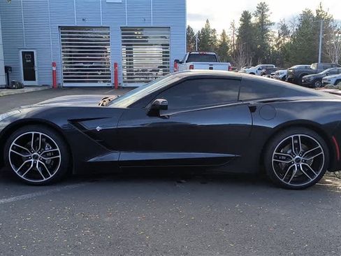 Used 2014 Chevrolet Corvette Stingray Coupe w/ 2LT Preferred Equipment Group image 5