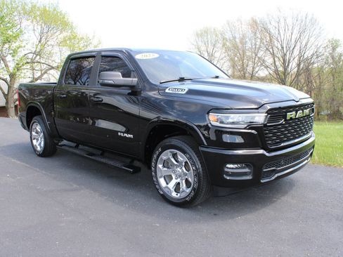Used 2025 RAM 1500 Big Horn image 1