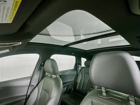 Used 2023 Audi Q7 2.0T Premium w/ Towing Package image 27