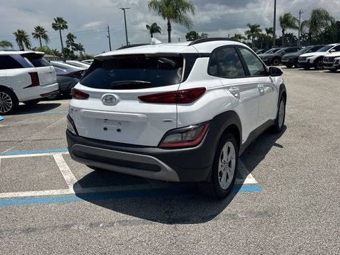 Certified 2023 Hyundai Kona SEL AWD/4WD image 6