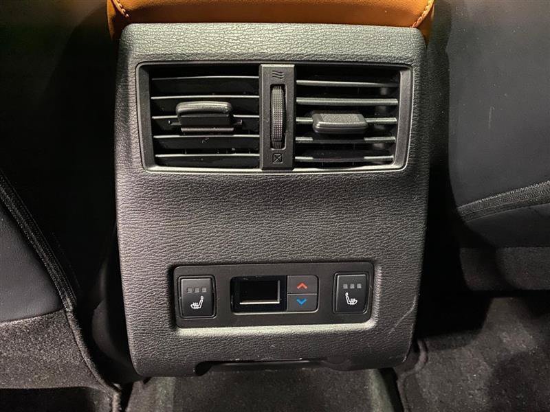 Used 2022 Mitsubishi Outlander SEL AWD/4WD image 23