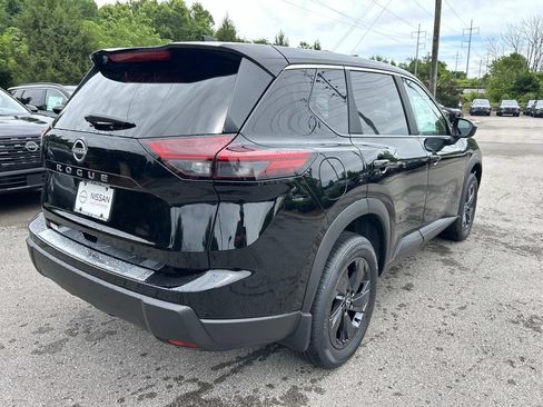 New 2026 Nissan Rogue SV FWD image 7