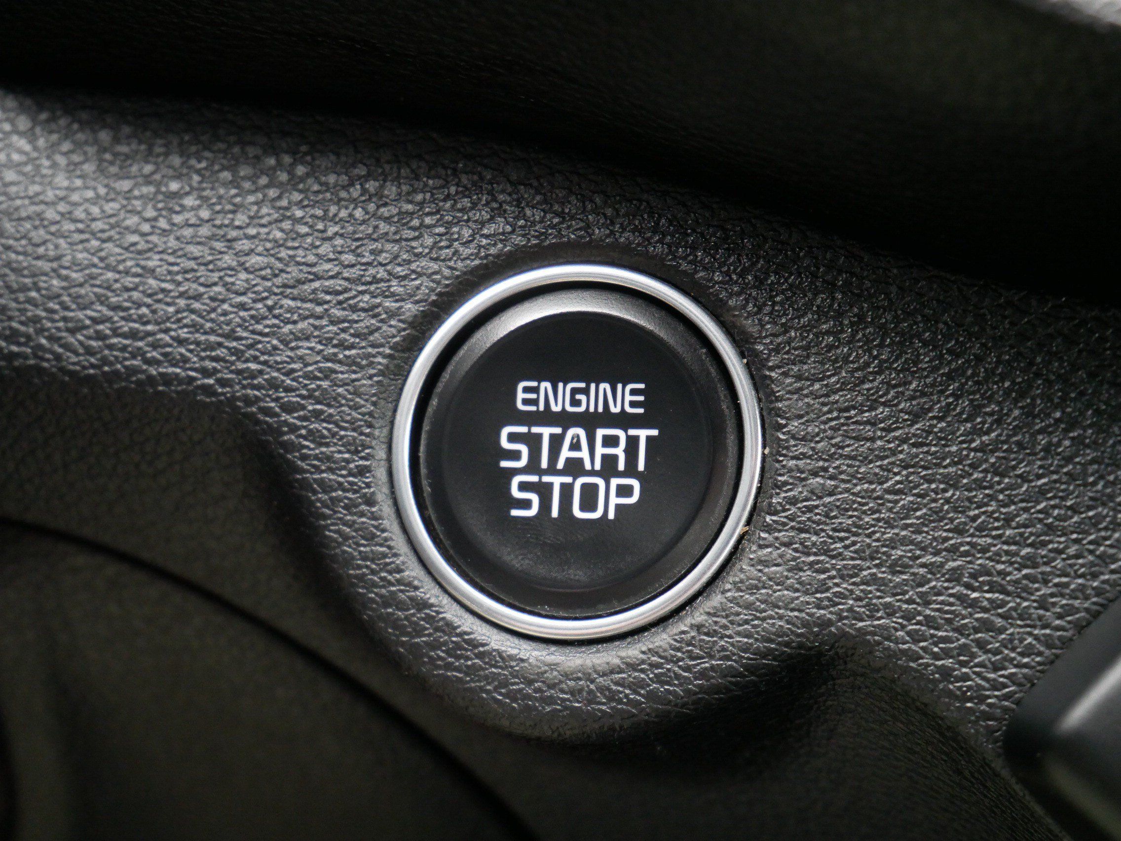 Used 2020 Kia Forte GT-Line FWD image 31