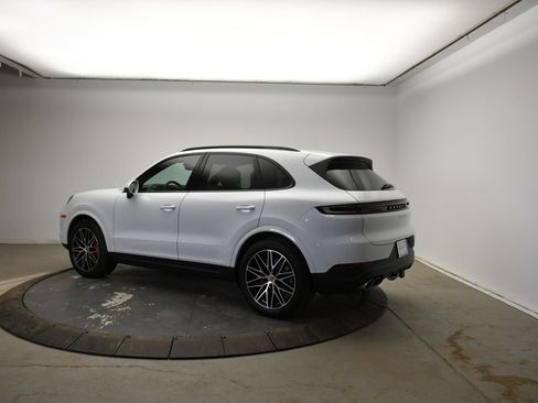New 2026 Porsche Cayenne S AWD/4WD image 3