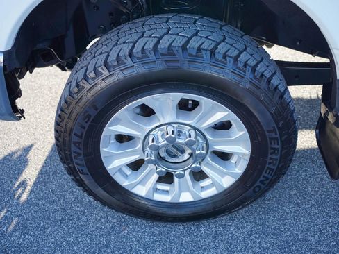Used 2021 Ford F250 XLT AWD/4WD image 18