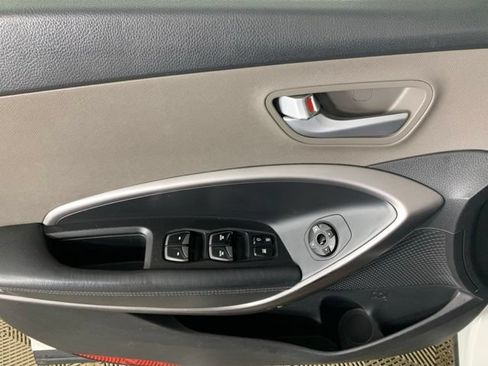 Used 2015 Hyundai Santa Fe Sport AWD/4WD image 27