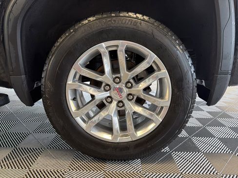 Used 2021 GMC Sierra 1500 SLT w/ SLT Convenience Package AWD/4WD image 10