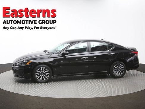 Used 2023 Nissan Altima 2.5 SV image 58