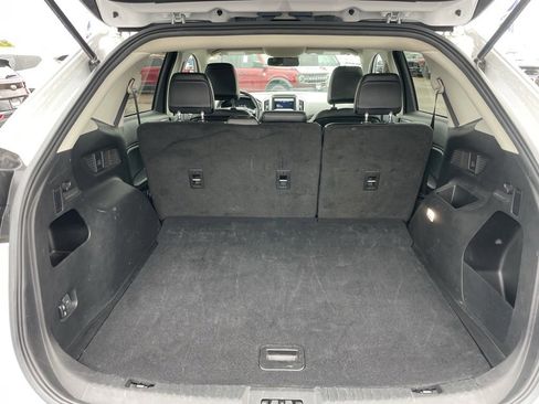 Used 2023 Ford Edge SEL image 31