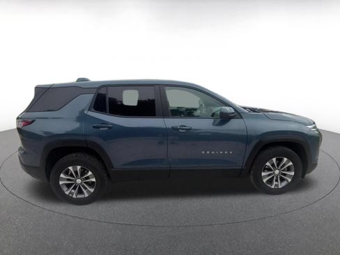 Used 2025 Chevrolet Equinox LT FWD image 16