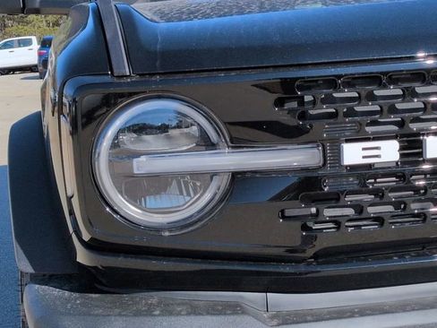 New 2025 Ford Bronco Outer Banks image 9