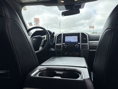 Used 2020 Ford F250 Lariat AWD/4WD image 9