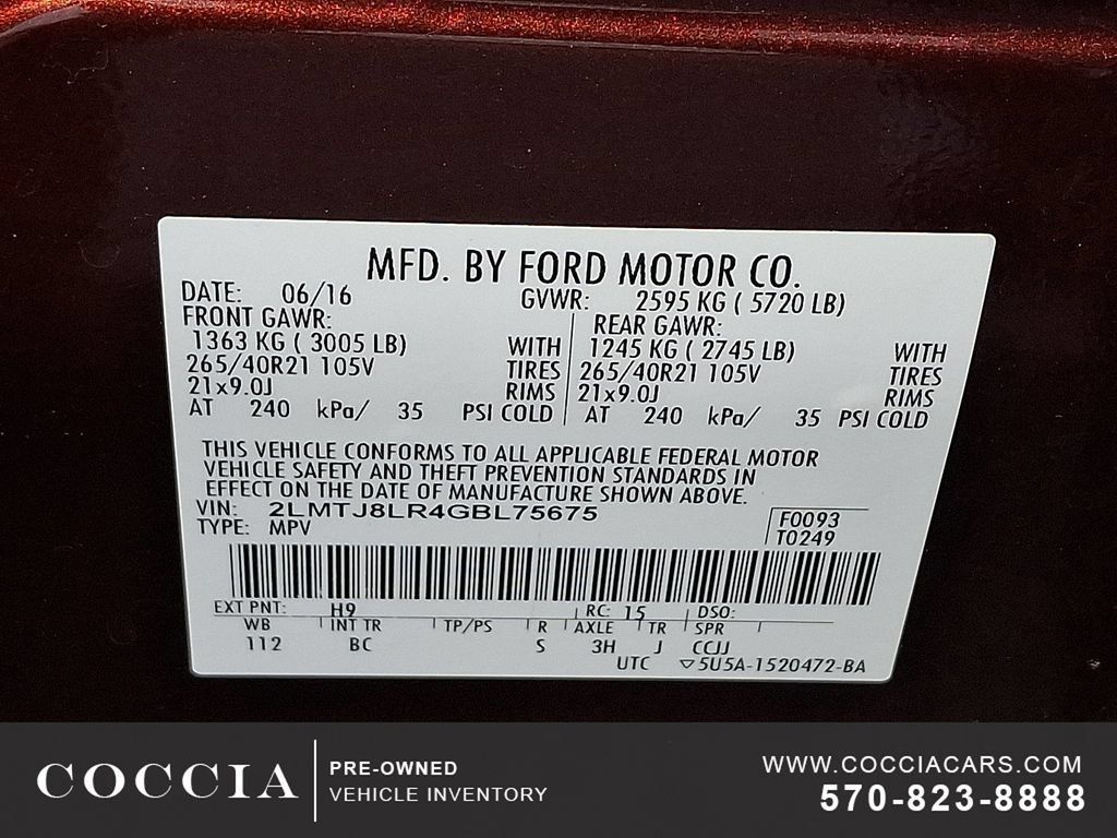 Used 2016 Lincoln MKX Reserve w/ Climate Package AWD/4WD image 26