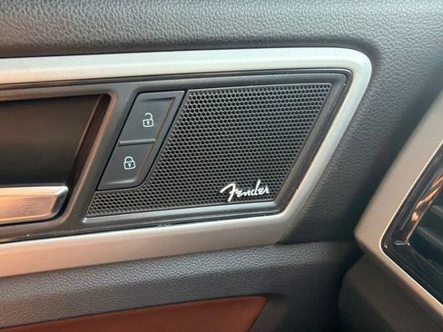 Used 2023 Volkswagen Atlas SEL Premium AWD/4WD image 16