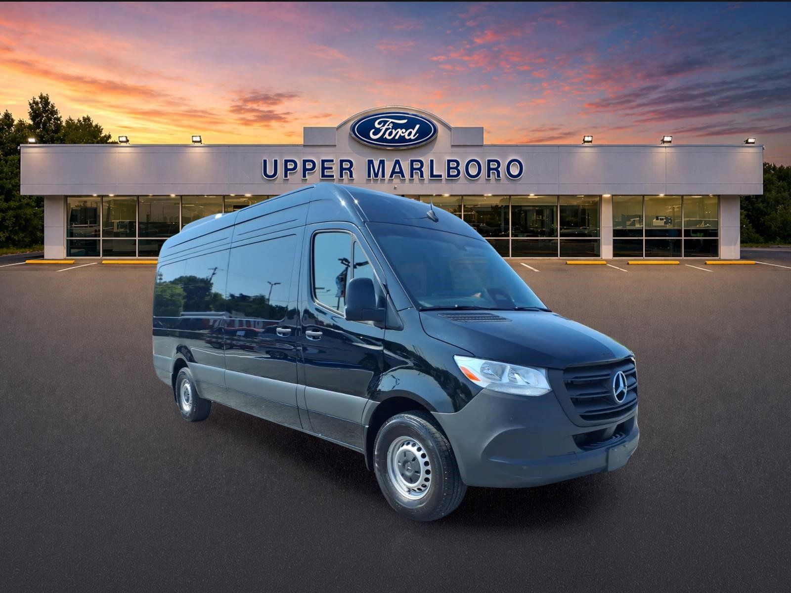 Used 2025 Mercedes-Benz Sprinter 2500 image 1