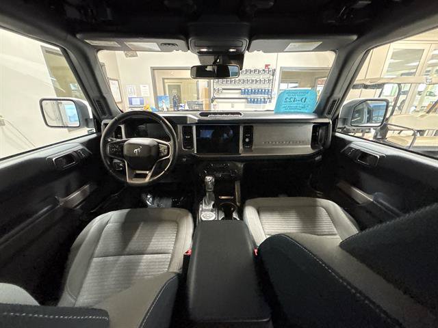 Used 2023 Ford Bronco Outer Banks w/ Sasquatch Package AWD/4WD image 24