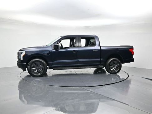 Used 2024 Ford F150 Lightning Lariat image 6