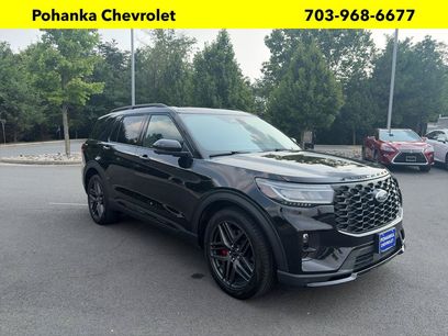 Used 2025 Ford Explorer ST