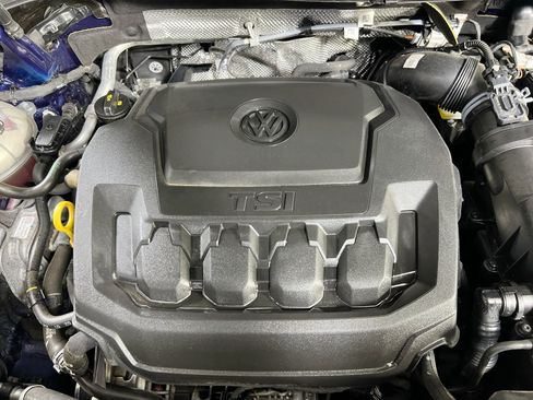 Used 2022 Volkswagen Tiguan SE image 28