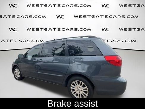 Used 2008 Toyota Sienna XLE FWD image 13