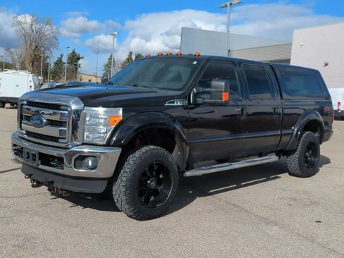 Used 2014 Ford F250 Lariat w/ Lariat Ultimate Package image 4