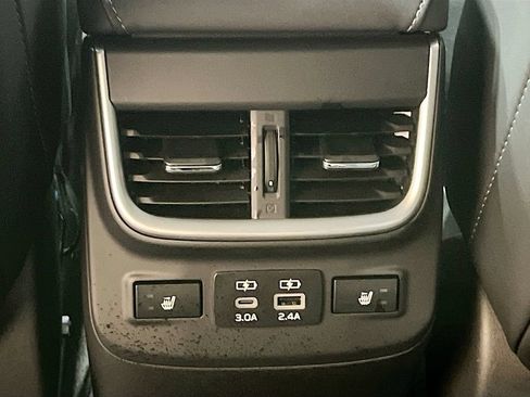 Used 2025 Subaru Legacy Limited AWD/4WD image 27
