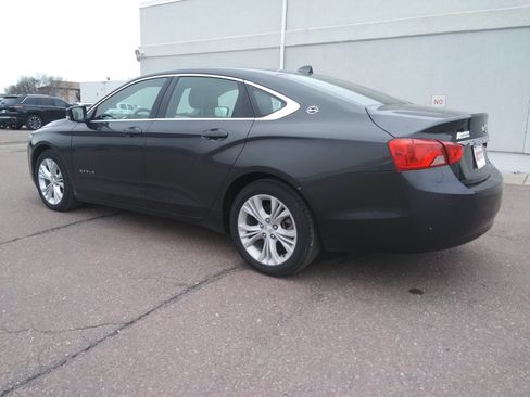Used 2014 Chevrolet Impala LT FWD image 7
