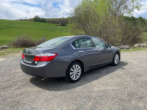 Used 2014 Honda Accord EX image 3
