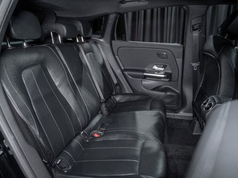 Used 2026 Mercedes-Benz GLA 250 image 13