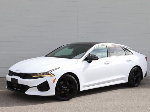 Used 2022 Kia K5 GT-Line image 36