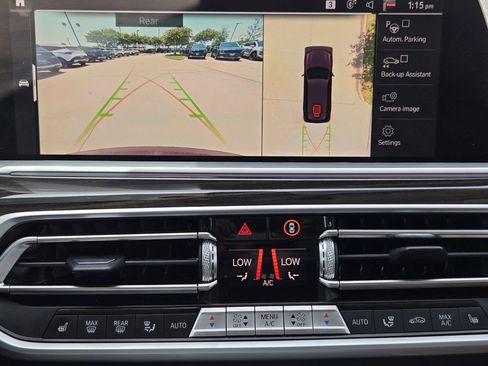 Used 2021 BMW X7 xDrive40i w/ Premium Package AWD/4WD image 7