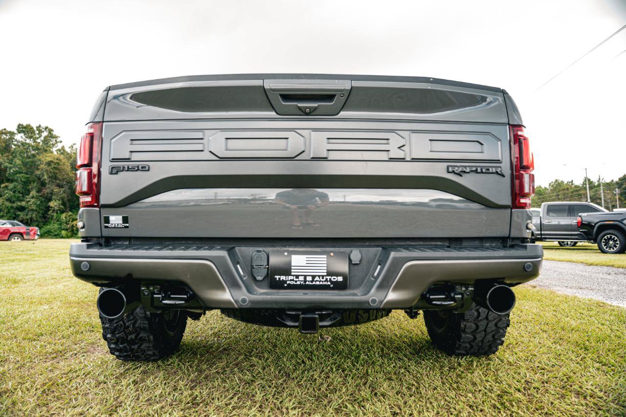 Used 2018 Ford F150 Raptor w/ Equipment Group 802A Luxury AWD/4WD image 5