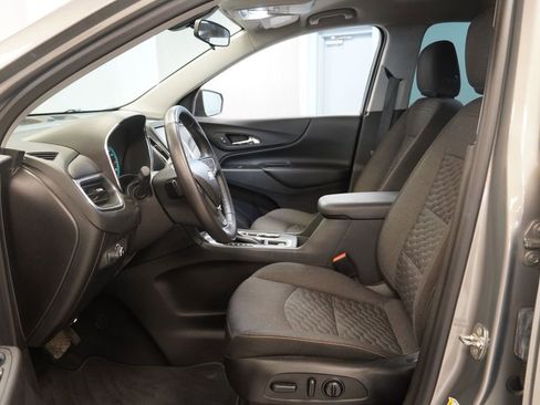 Used 2018 Chevrolet Equinox LT AWD/4WD image 4