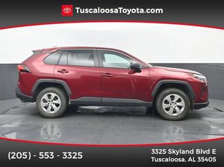 Used 2023 Toyota RAV4 LE FWD video 1