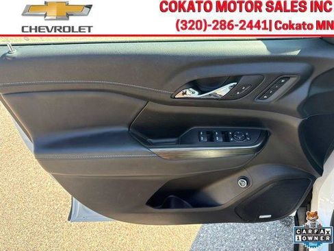 Used 2023 GMC Acadia SLT w/ Elevation Edition AWD/4WD image 18