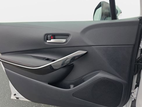 Used 2025 Toyota Corolla XSE image 26