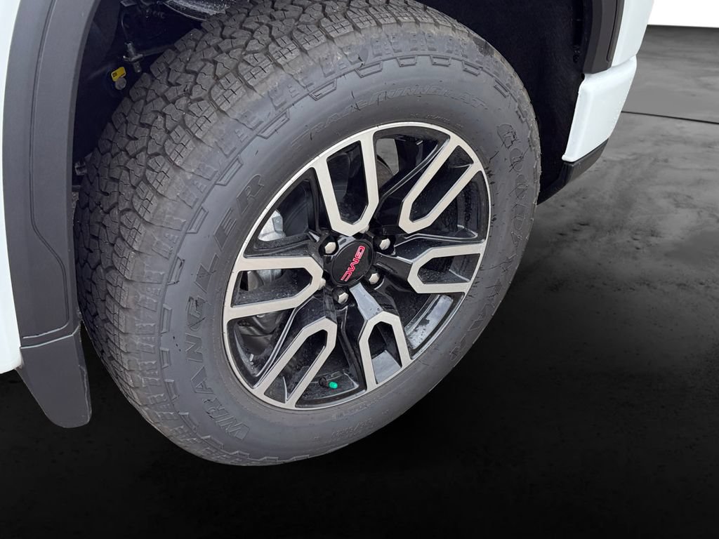 New 2026 GMC Sierra 1500 AT4 w/ Technology Package AWD/4WD image 11